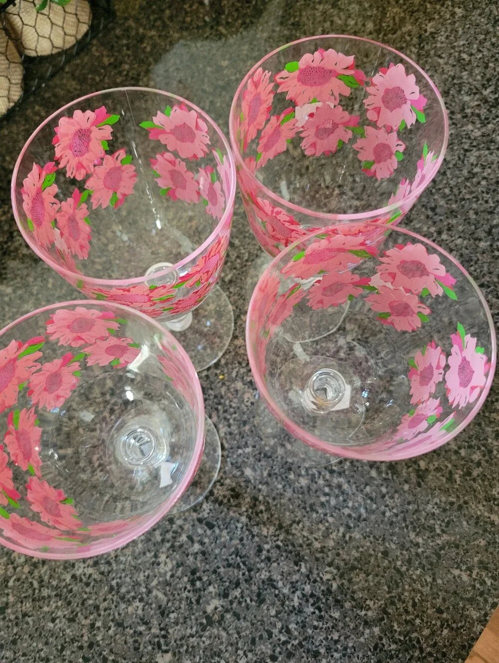 Lilly Pulitzer Acrylic Wine Glasses Pink Green Floral Set of 4 Stemmed Cups